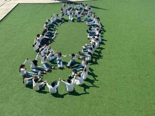 "Μοναδικά Χαμόγελα"