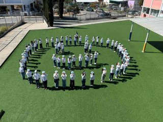 "Μοναδικά Χαμόγελα"