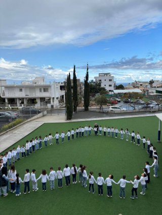 "Μοναδικά Χαμόγελα"