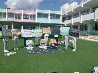 "Μοναδικά Χαμόγελα"