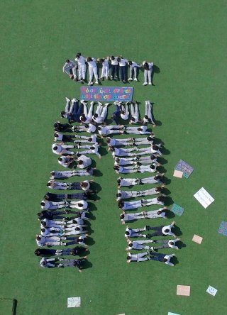 "Μοναδικά Χαμόγελα"