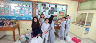 "Κιβώτια Αγάπης"