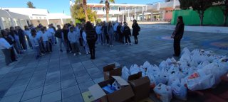 "Κιβώτια Αγάπης"