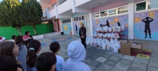 "Κιβώτια Αγάπης"