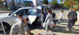 "Κιβώτια Αγάπης"