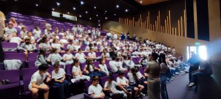 "Πού λες εσύ;"