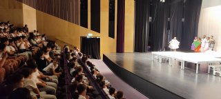 "Πού λες εσύ;"